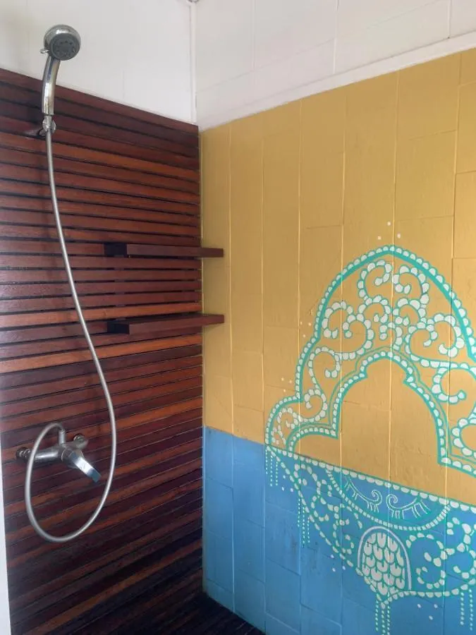 Fare Haurevaiti Moorea Paopao 0*,